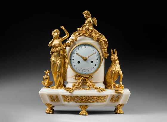 Louis-François-Amable Molliens
Rare White Marble and Gilt Bronze Mantel Clock 
“Cupid and Psyche” 
Paris, late Louis XVI period, circa 1785-1790
 
 